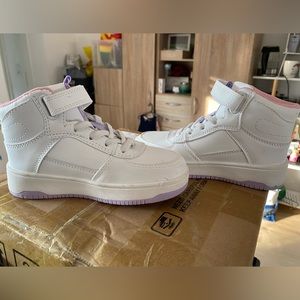 High top kid shoes